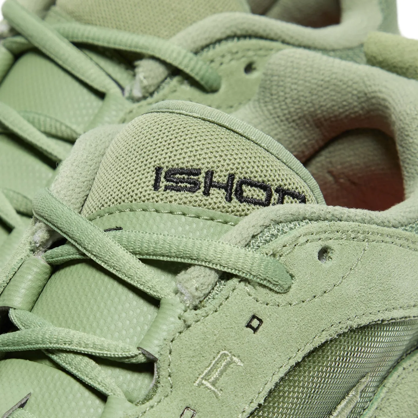 Nike Air Max Ishod