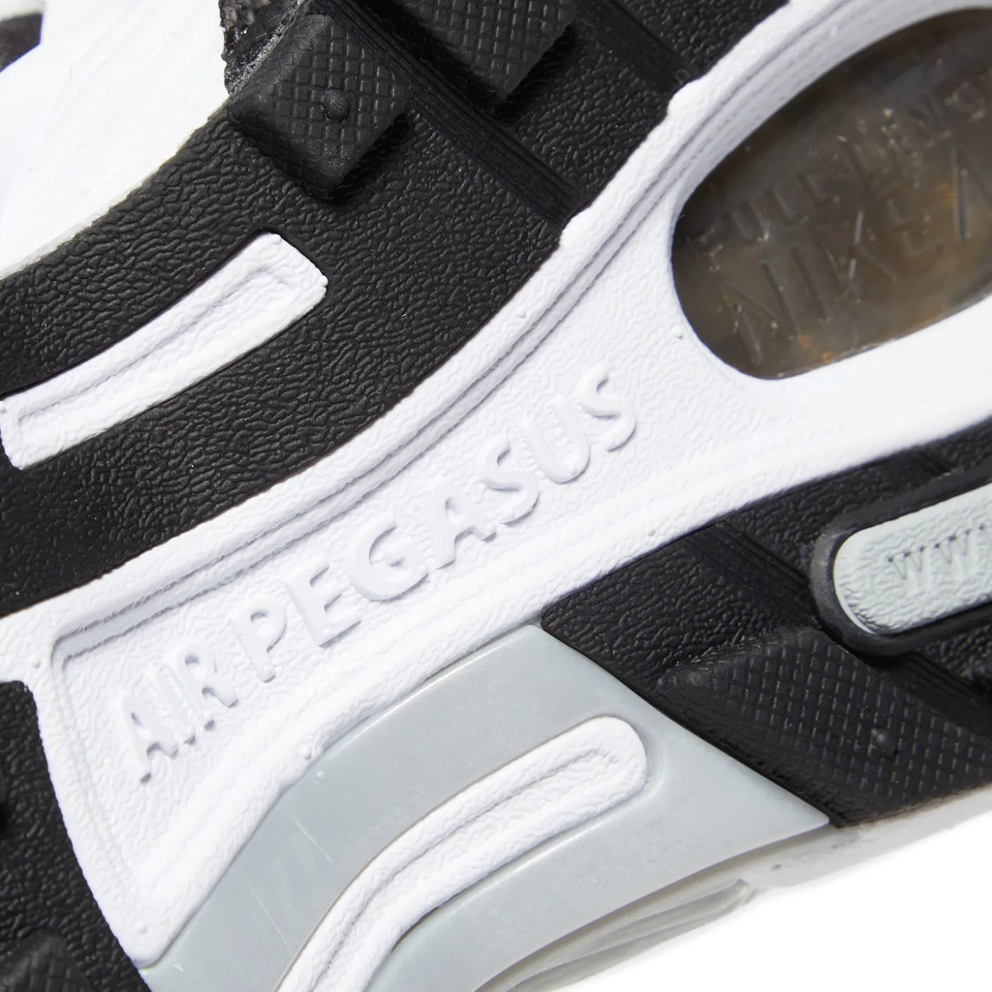 Nike Air Peg 2K5