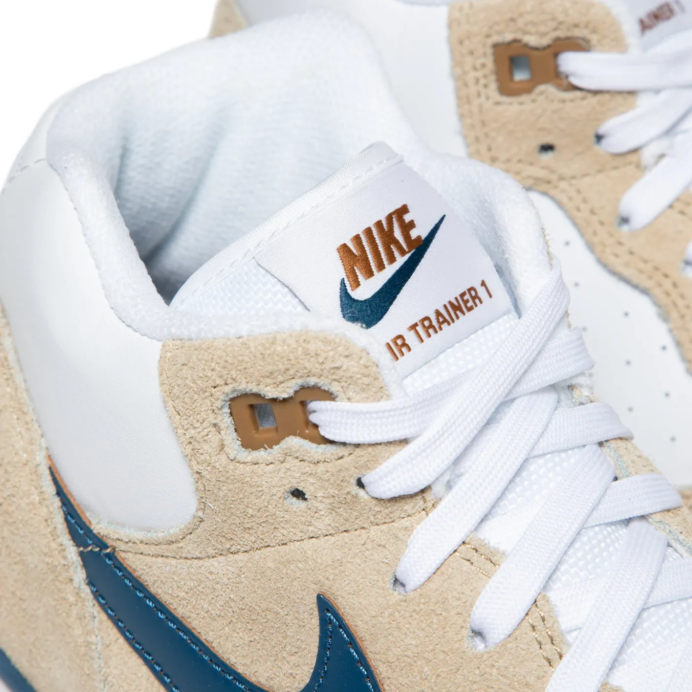 Nike Air Trainer 1