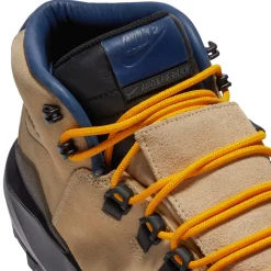Nike Cygnal