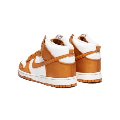 Nike Dunk Hi Retro SE