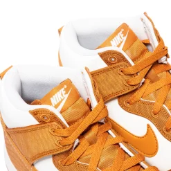 Nike Dunk Hi Retro SE