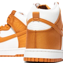Nike Dunk Hi Retro SE