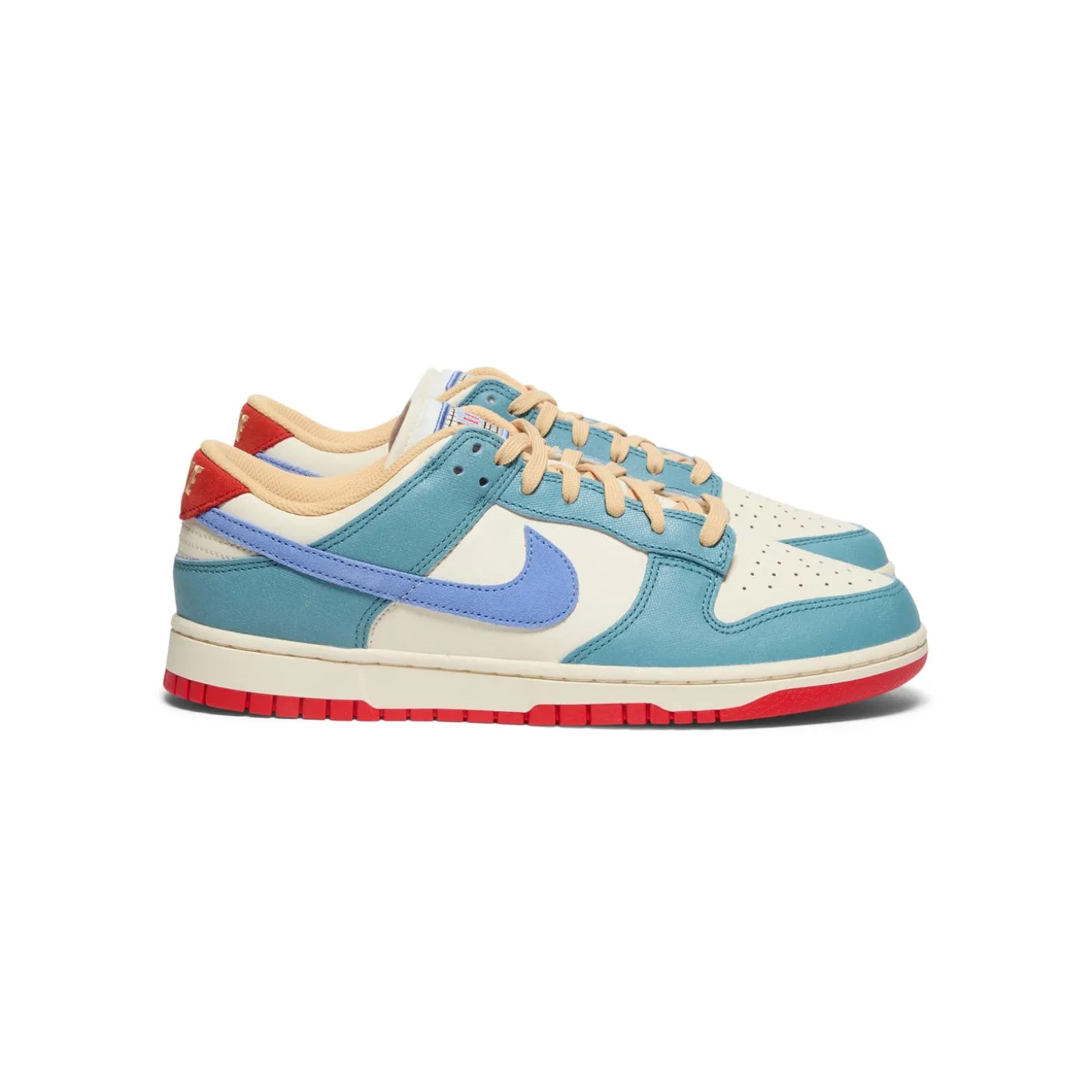 Nike Dunk Low PRM