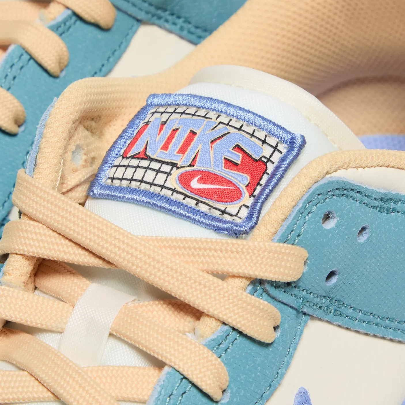 Nike Dunk Low PRM