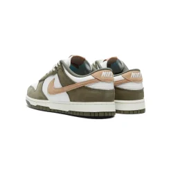 Nike Dunk Low Retro PRM