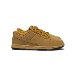 Nike Dunk Low Retro SE