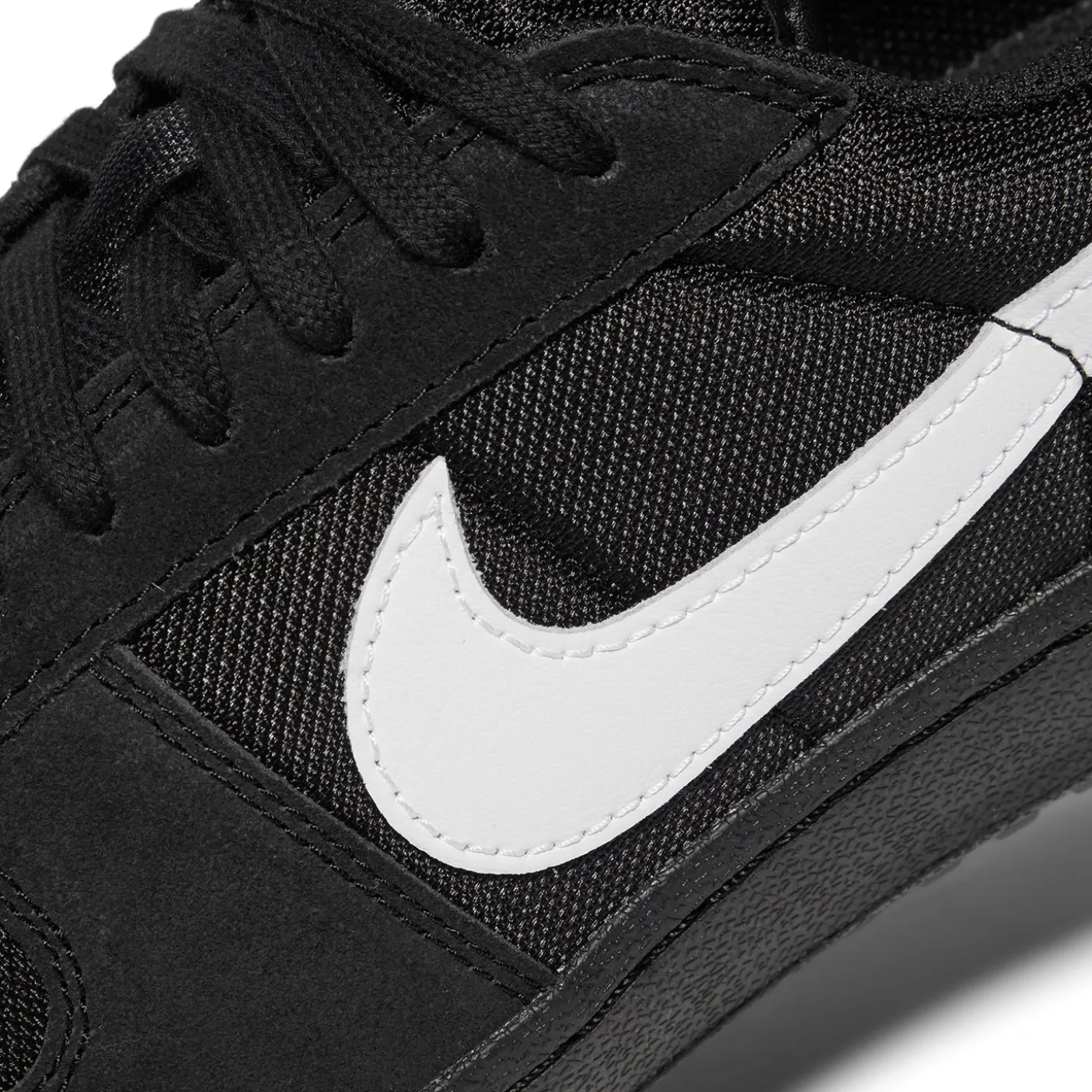 Nike Field General