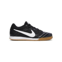 Nike Gato