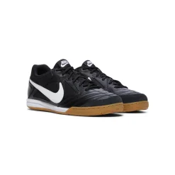 Nike Gato