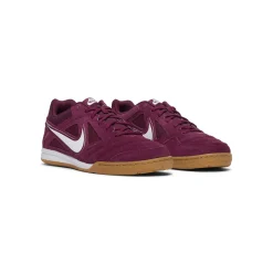 Nike Gato