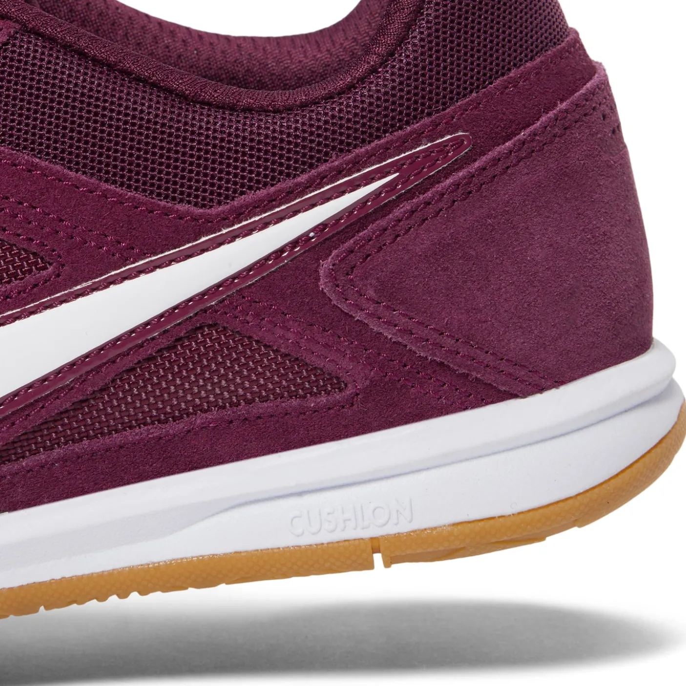 Nike Gato