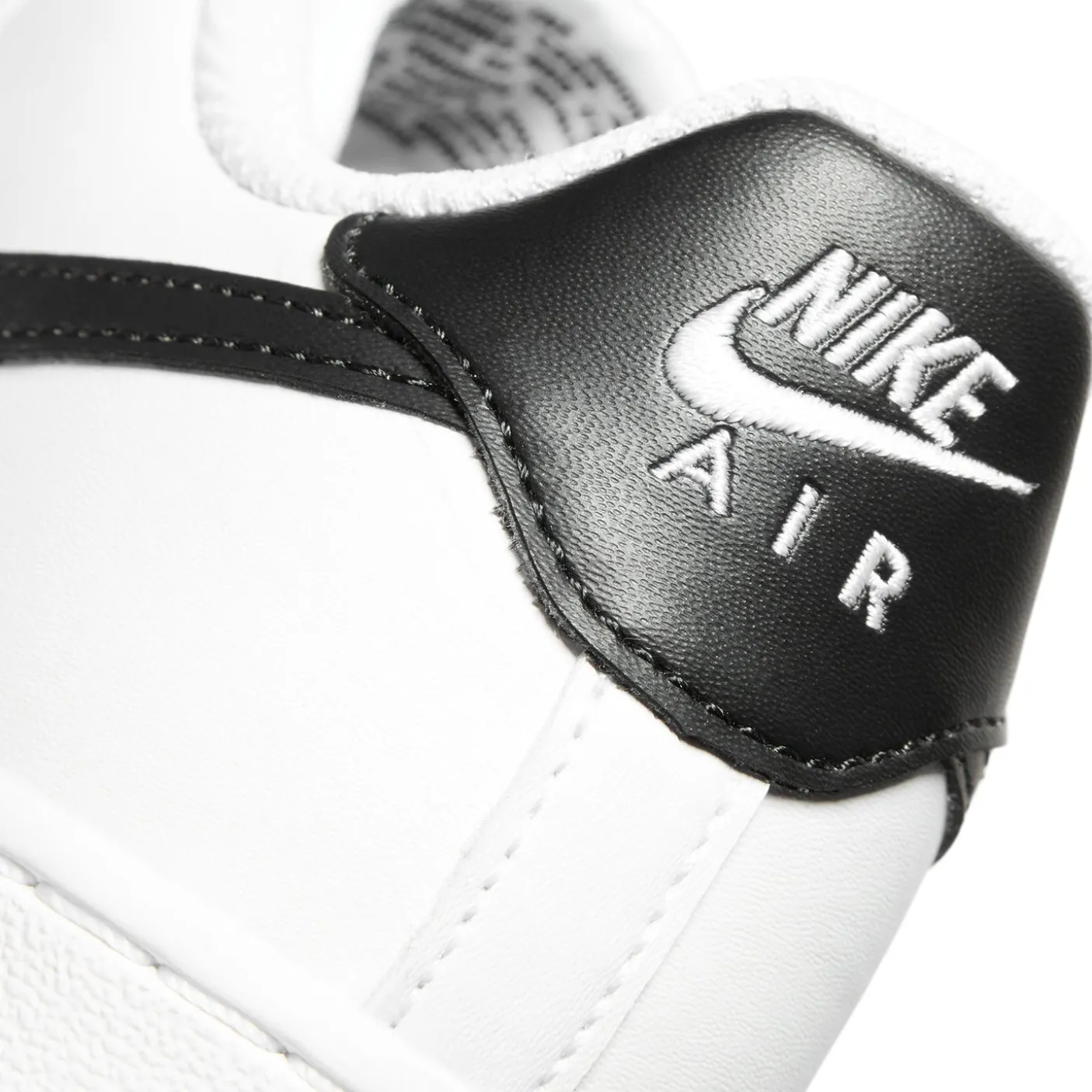 Nike Kids Air Force 1 LV8 2