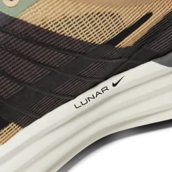Nike Lunar Roam