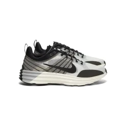 Nike Lunar Roam