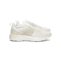 Nike Lunar Roam