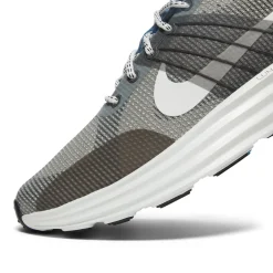 Nike Lunar Roam SE