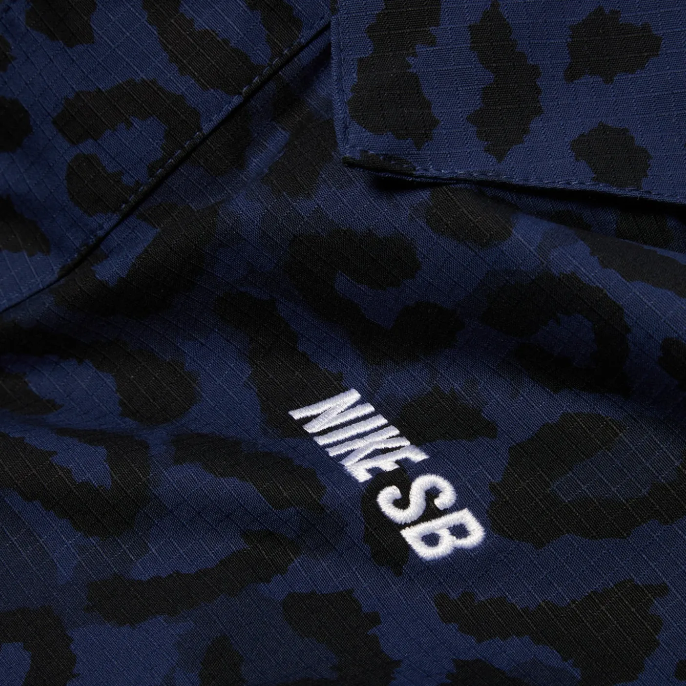 Nike SB Allover Print Skate Chore Coat