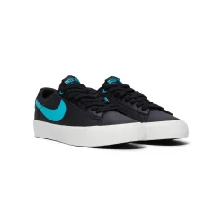 Nike SB Blazer Low Pro GT
