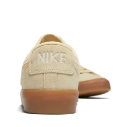 Nike SB Blazer Low Pro GT PRM