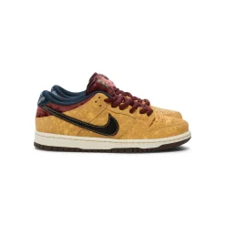 Nike SB Dunk Low Pro