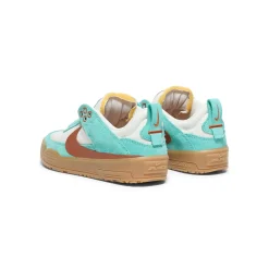 Nike SB Kids Day One