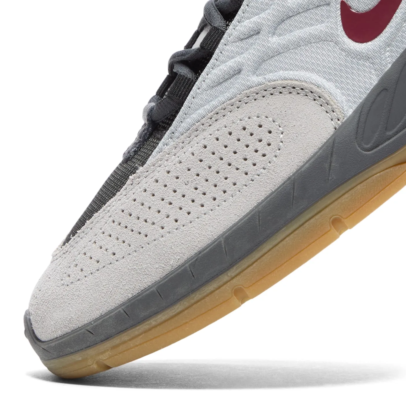 Nike SB Vertebrae