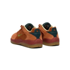 Nike SB Vertebrae