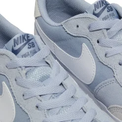 Nike SB Womens Zoom Pogo Plus