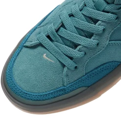 Nike SB Womens Zoom Pogo Plus