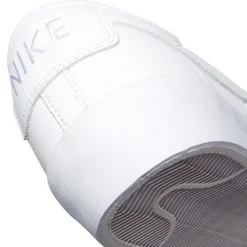 Nike SB Zoom Blazer Low Pro GT