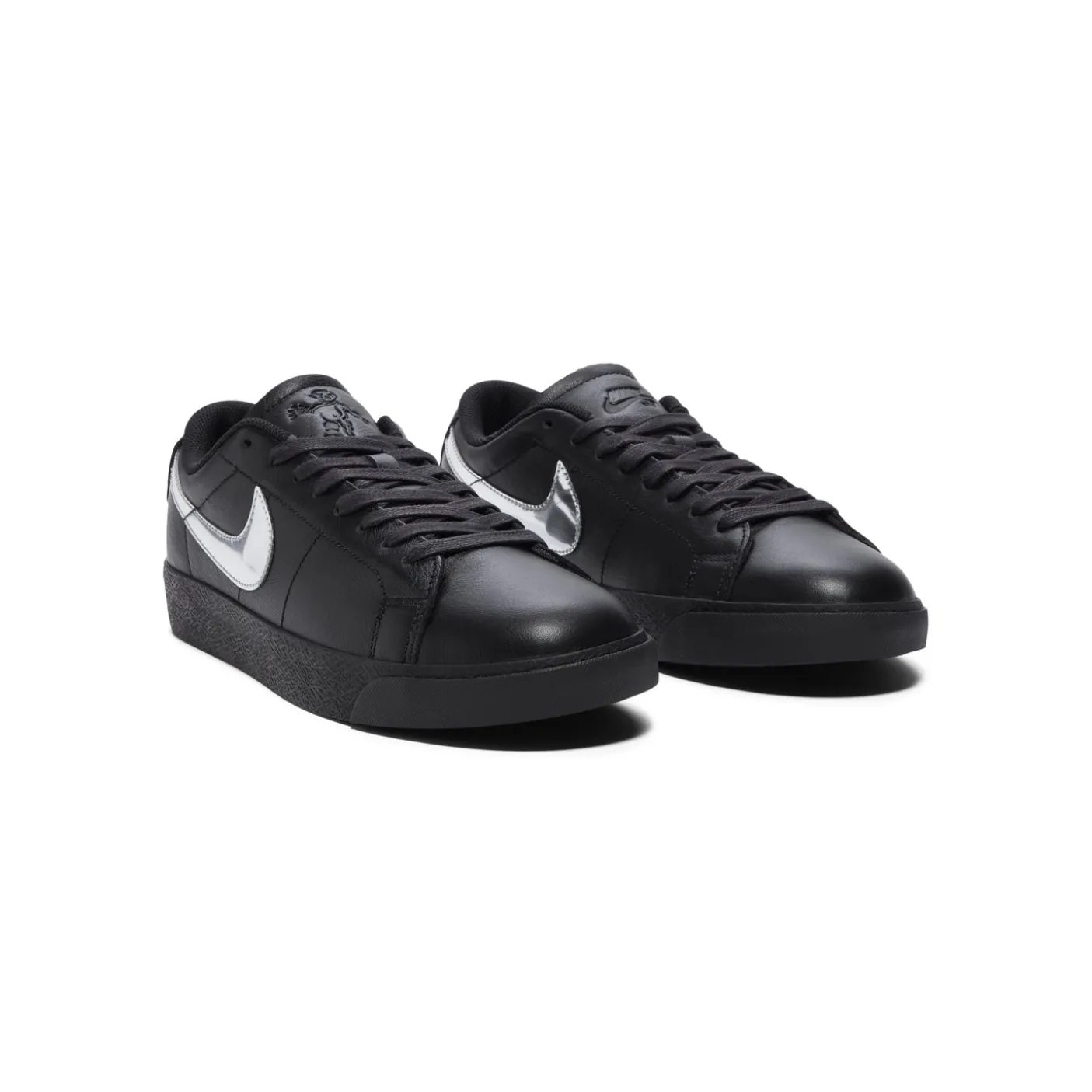 Nike SB Zoom Blazer Low x Dancer Skateboards