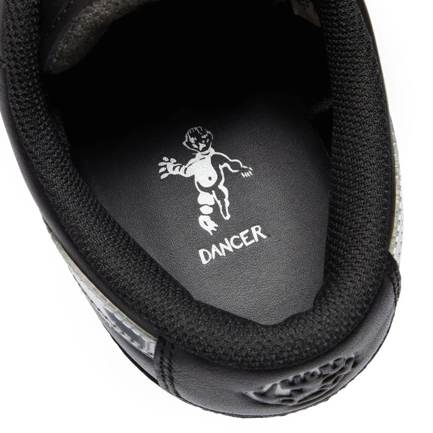 Nike SB Zoom Blazer Low x Dancer Skateboards