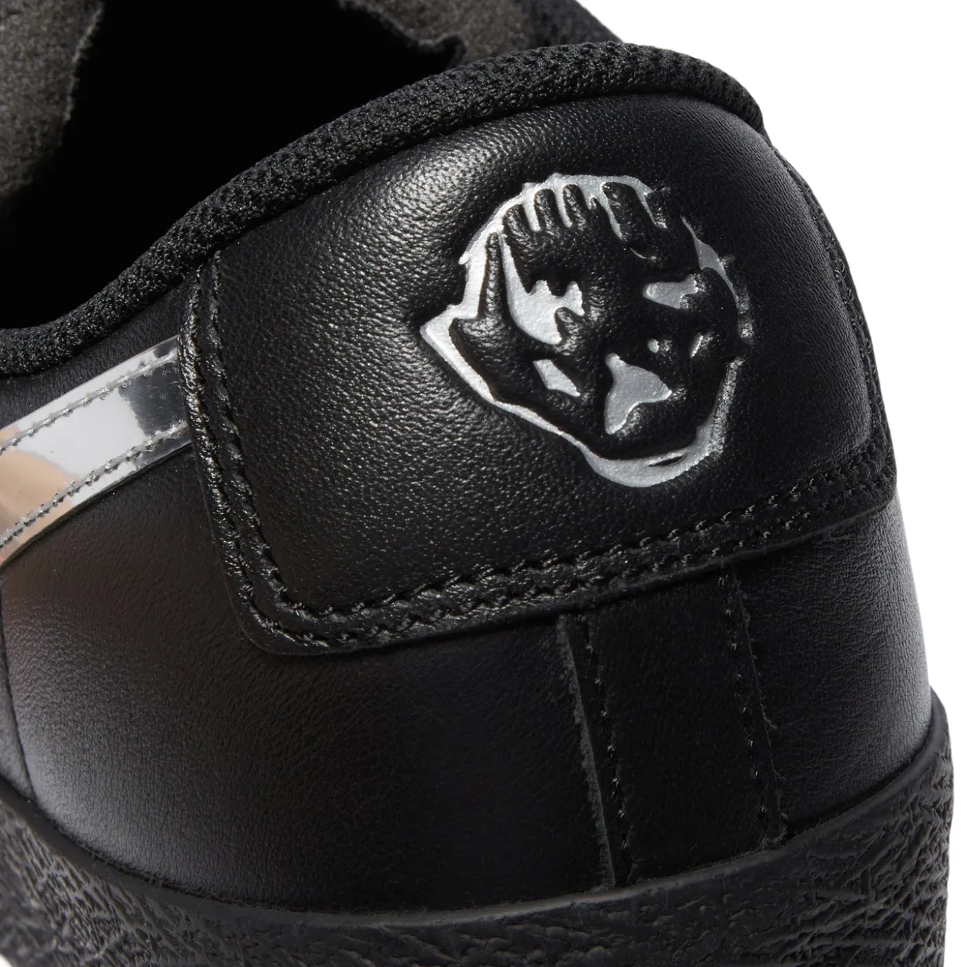 Nike SB Zoom Blazer Low x Dancer Skateboards
