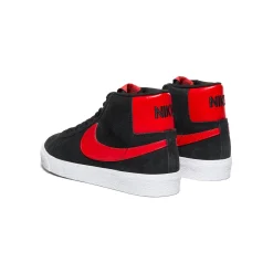 Nike SB Zoom Blazer Mid