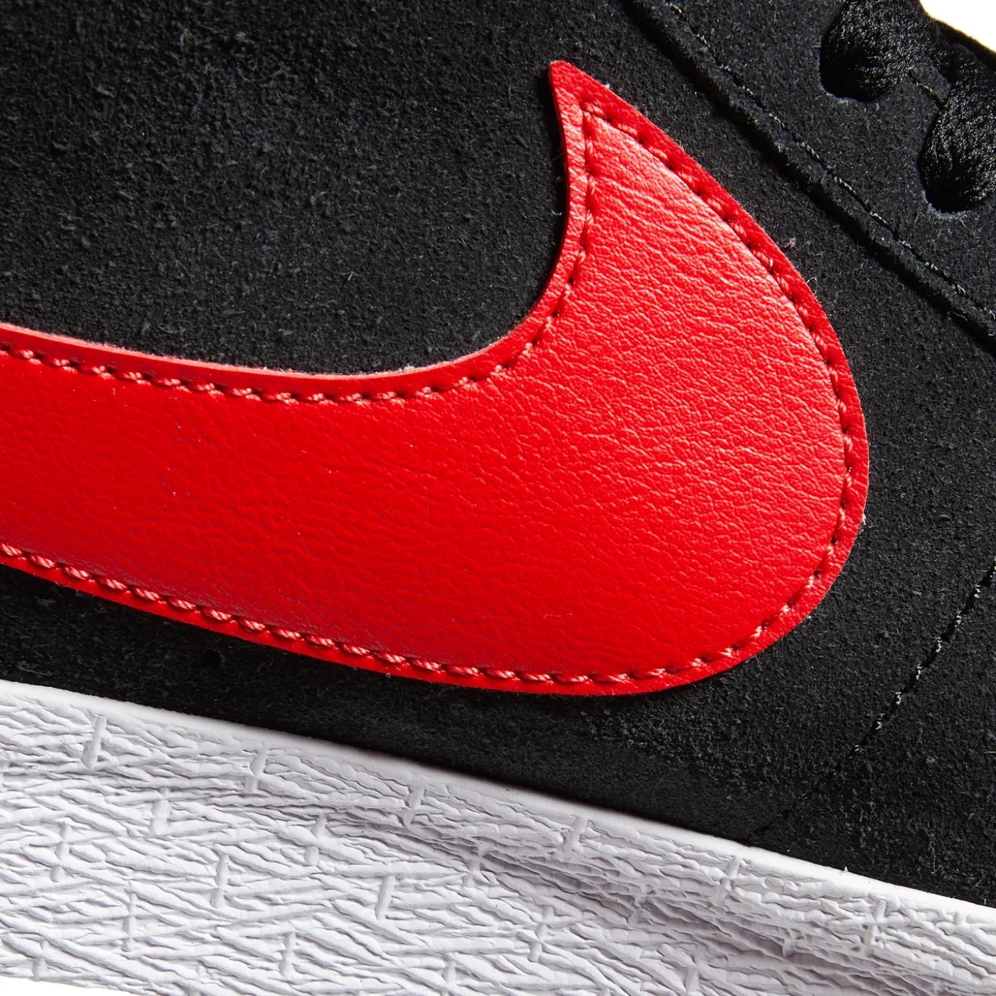 Nike SB Zoom Blazer Mid