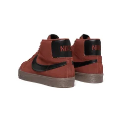 Nike SB Zoom Blazer Mid