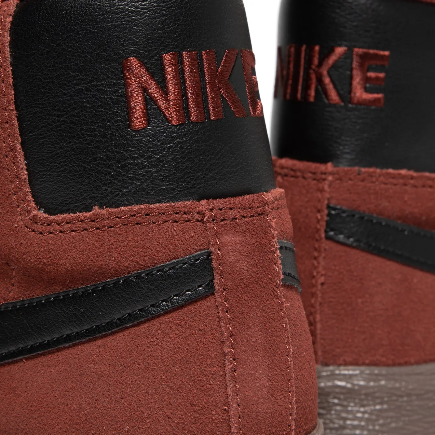 Nike SB Zoom Blazer Mid