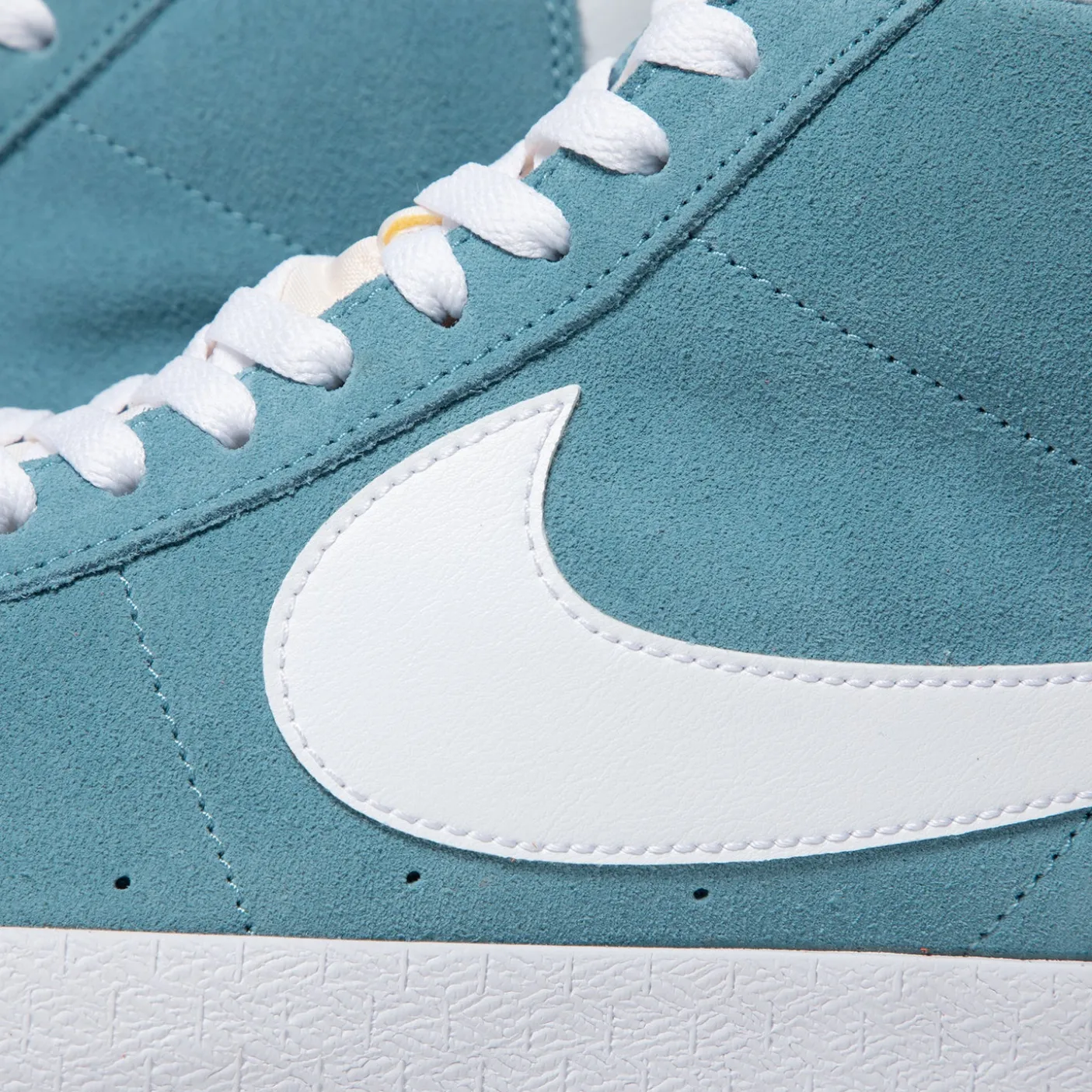 Nike SB Zoom Blazer Mid
