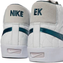 Nike SB Zoom Blazer Mid