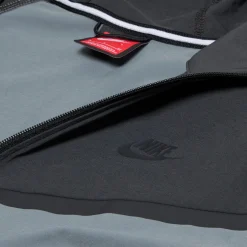 Nike Tech Woven Jacket