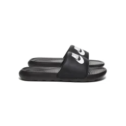 Nike Victori One
