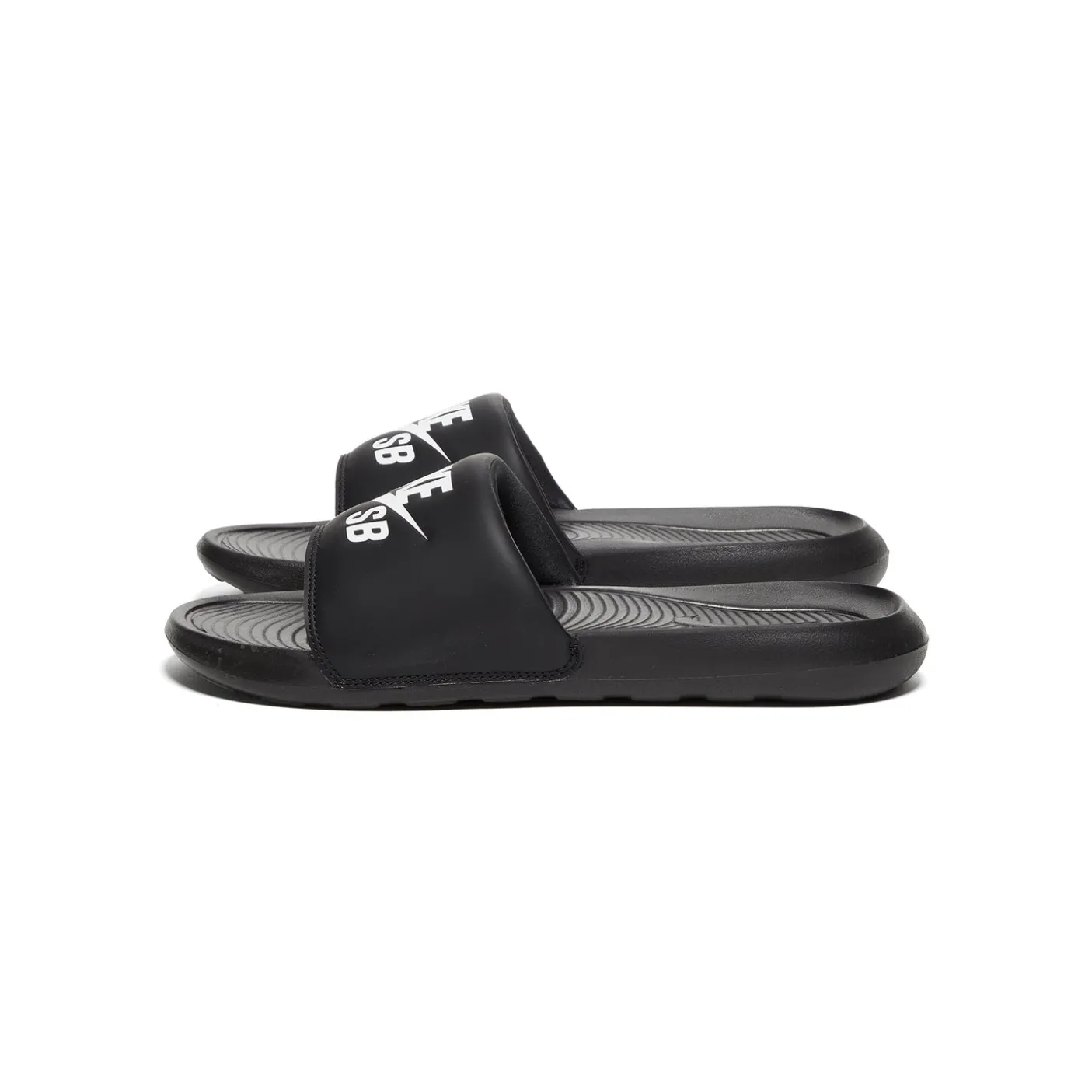Nike Victori One