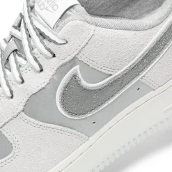 Nike Womens Air Force 1 '07 LX