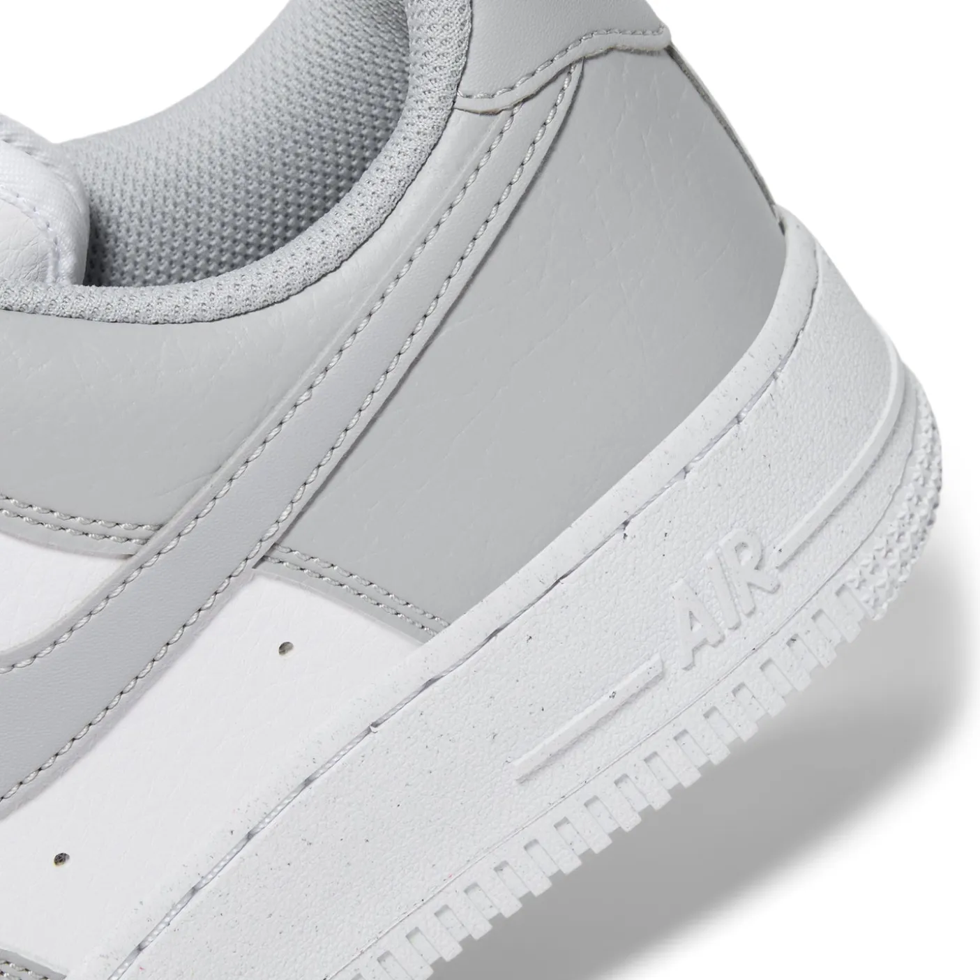 Nike Womens Air Force 1 '07 Next Nature