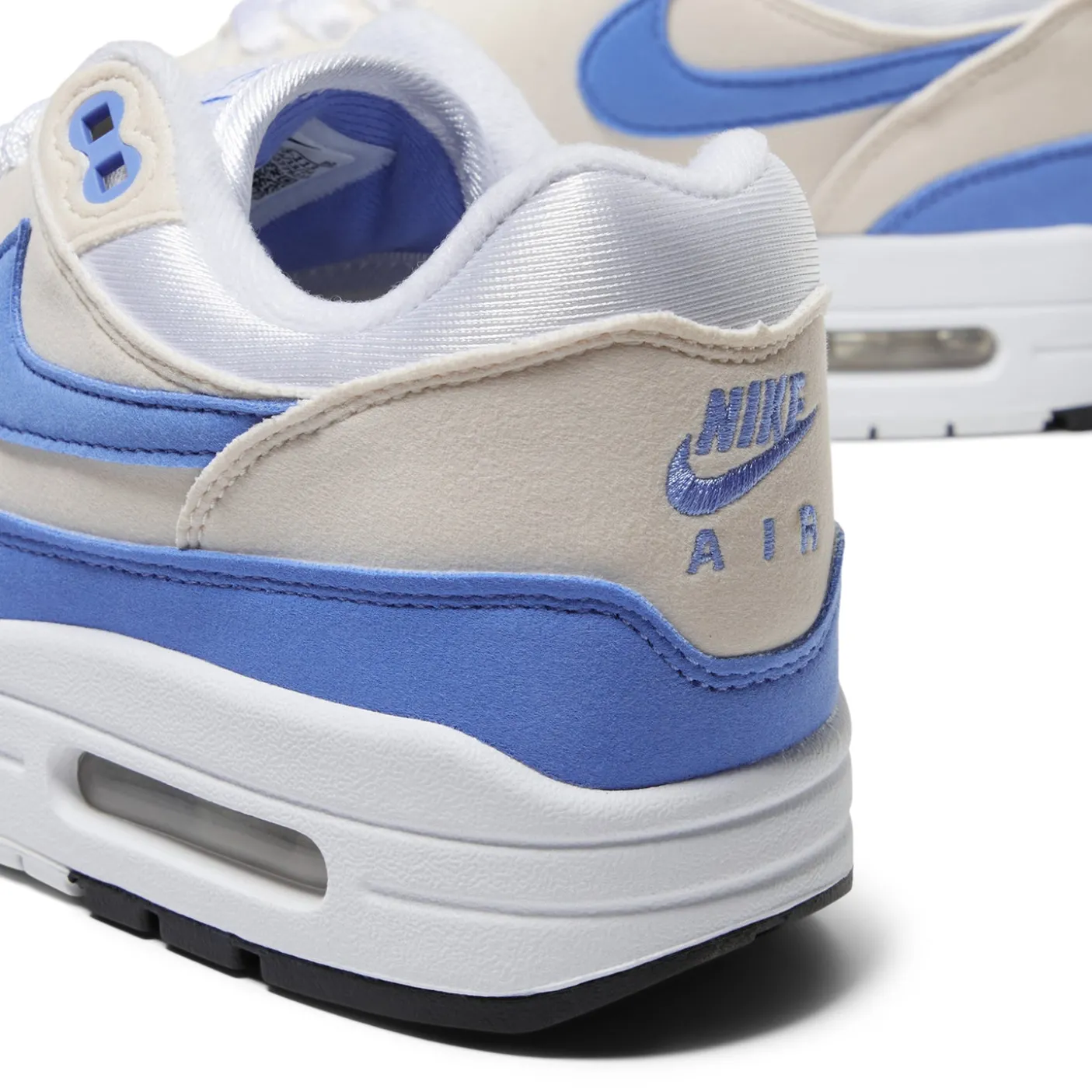 Nike Womens Air Max 1