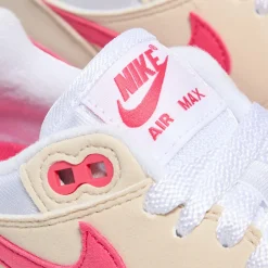 Nike Womens Air Max 1