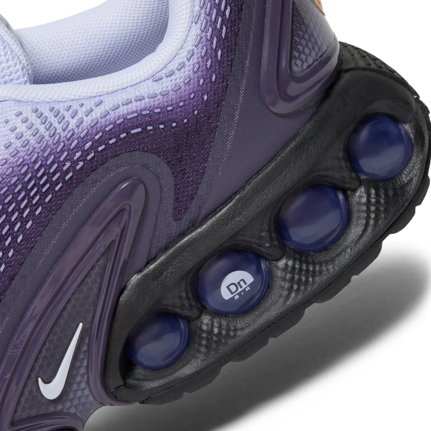 Nike Womens Air Max DN