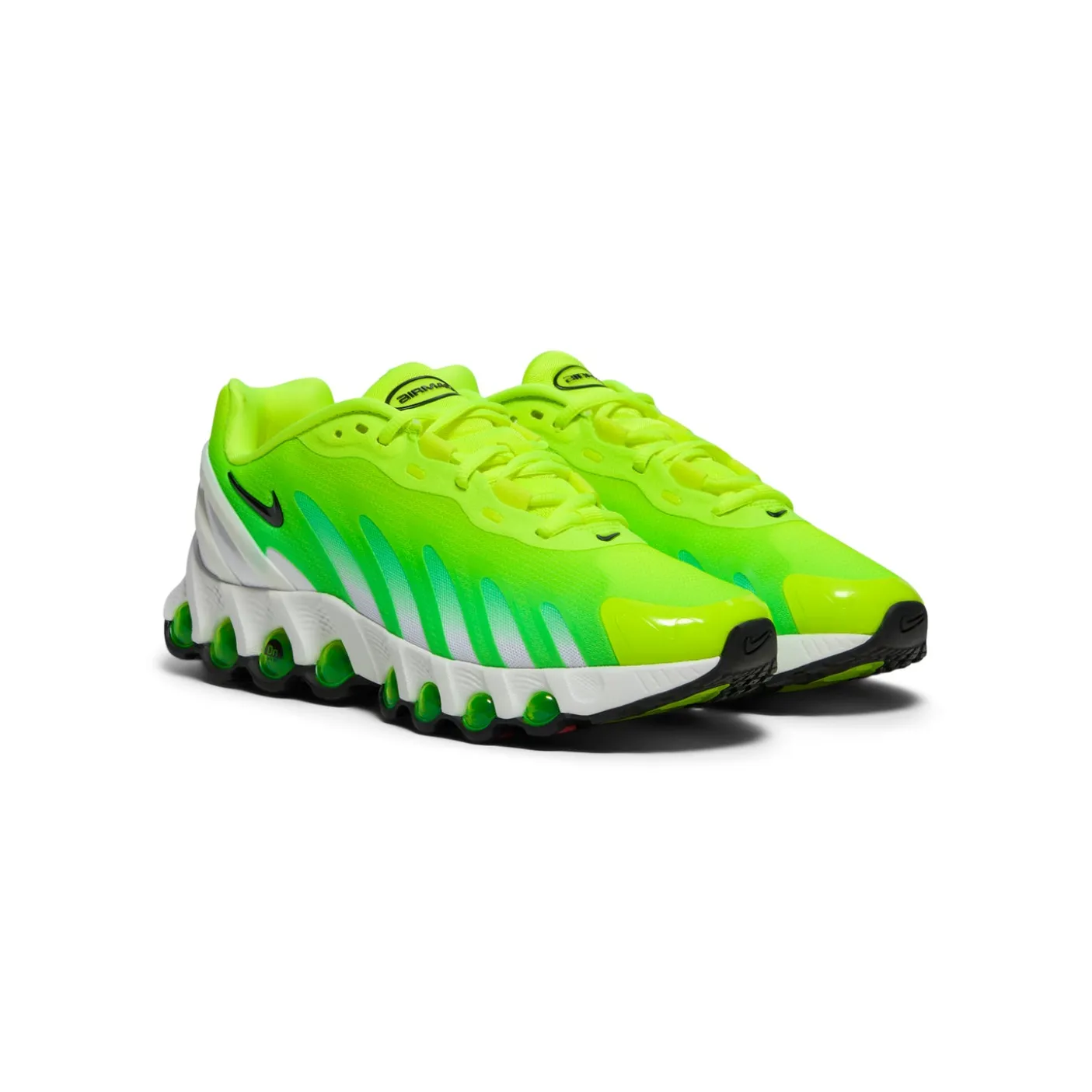 Nike Womens Air Max DN8