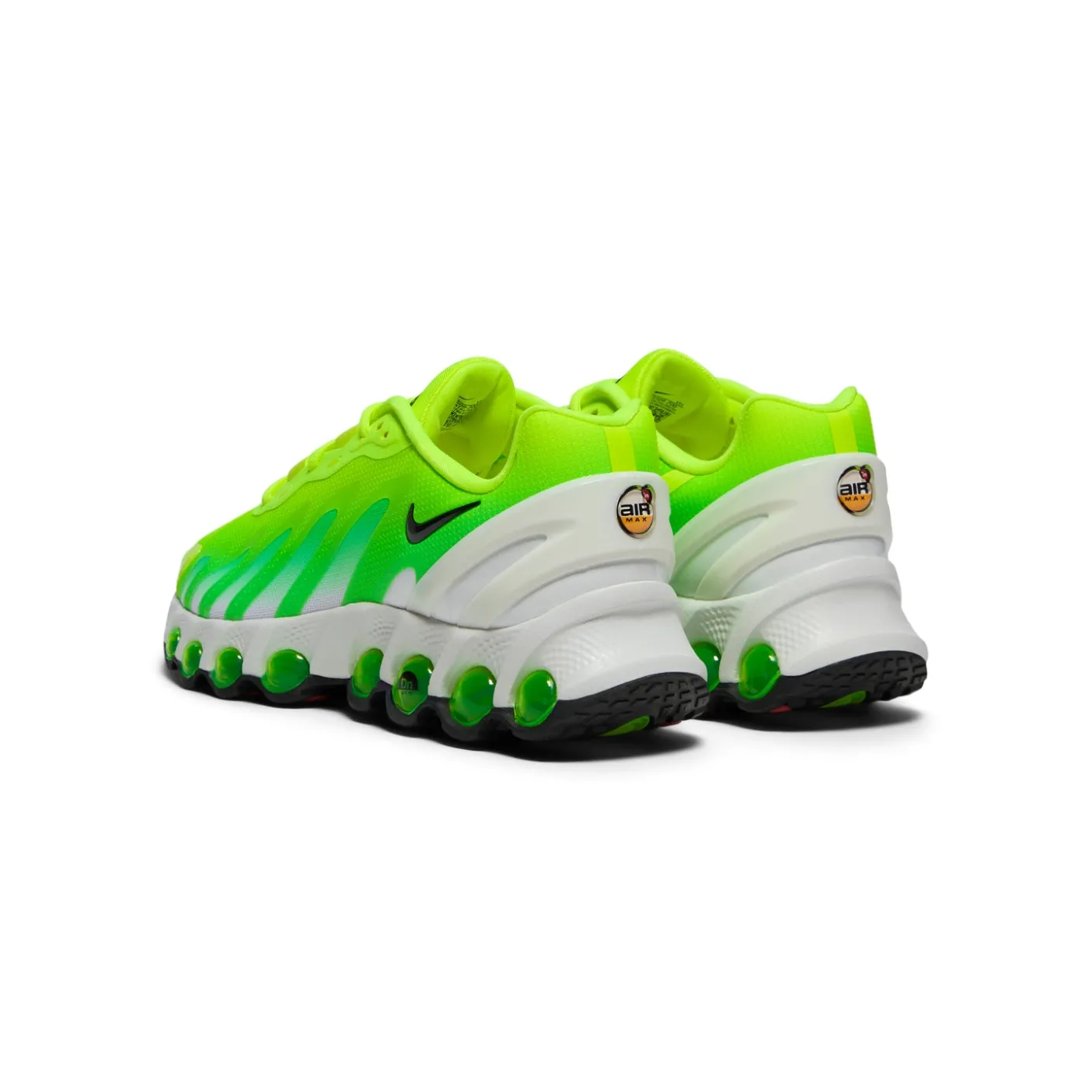 Nike Womens Air Max DN8